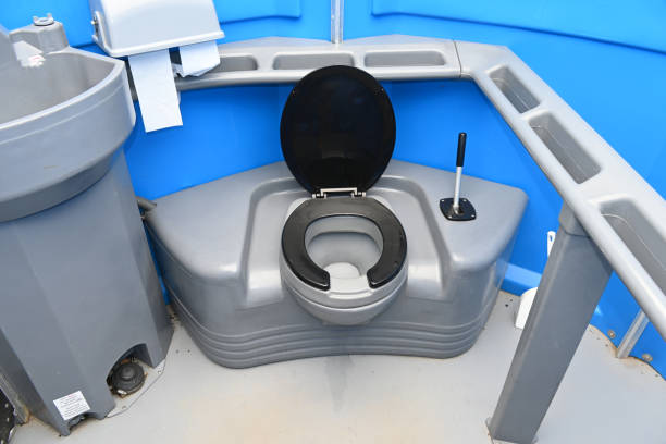 Portable restroom solutions in Concordia, KS